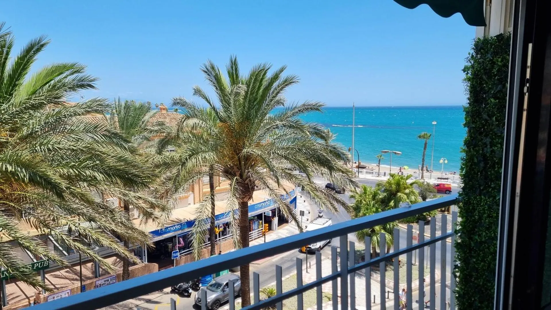 Maite Blue Beachfront Benalmádena